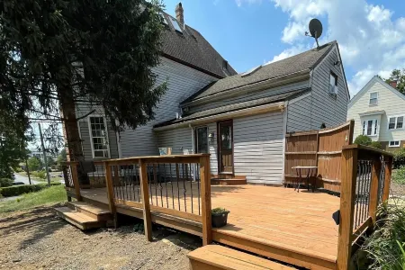 Shenandoah Views_All Suites_Spa tub_Near Caverns