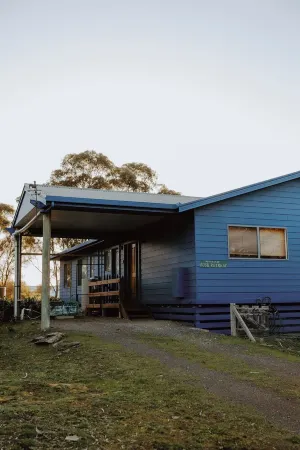 Coastal-View | Penneshaw Bush Retreat | 3BR Отели рядом с достопримечательностью «Kangaroo Island Sealink»