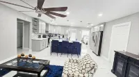 Royal Paradise Vacation Home