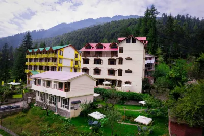 Sparsh Resort, A Boutique Stay - Just 2Kms Uphill from Mall Road, Near Old Manali