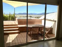 Au Calme, Jacuzzi vue mer à 200 Mètres de la Plage