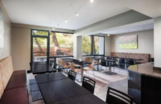 拉庫埃斯塔酒店 聖路易斯－奧比斯波酒店