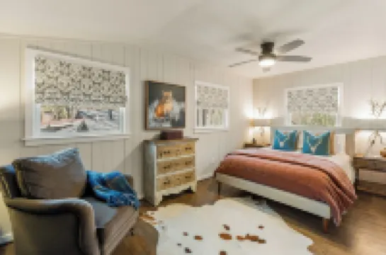 Designer Cottage-Highlands-Amazing Outdoor Living Spaces-Fireplace-Pet Friendly