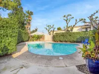 Fresno House|Pool|BBQ|Family-Friendly|Serene 3 Bed/2Bath - สระว่ายน้ำส่วนตัว