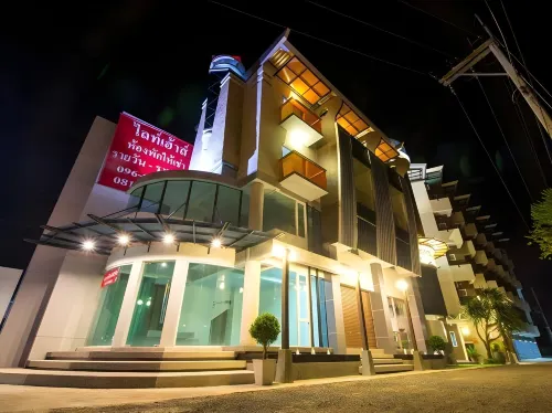 Light House Residence Hoteles en Mueang Nakhon Ratchasima District