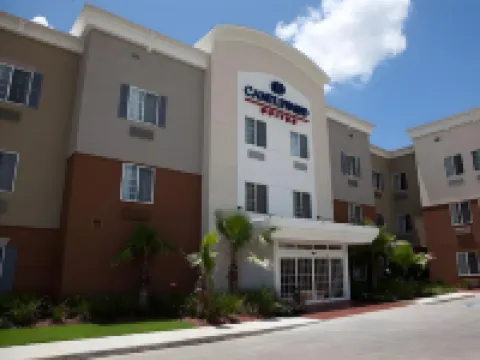 Candlewood Suites ALEXANDRIA by IHG Hoteles en Alexandría
