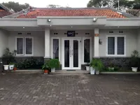 Elenor's Home - Afhentnings-/afleveringstjenester