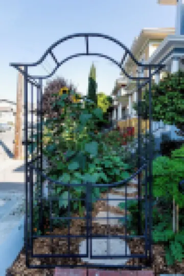 Designer 3 BR Home Vintage Tubs 2 parking, near San Francisco Bay UC Berkeley