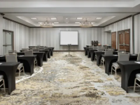 Embassy Suites by Hilton Dulles North Loudoun Hotels in Ashburn