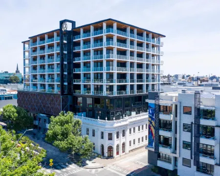 Oaks R Suites Geelong Hotels in Geelong