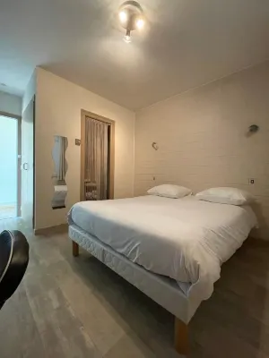 Les Voyageurs Hotels in L'Ile-d'Olonne