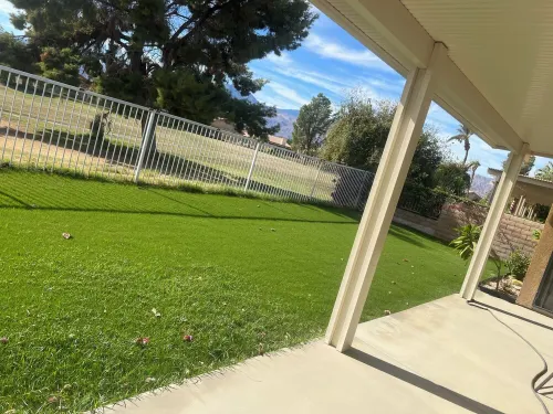 Home in Indio.Newly remodeled.Pet/family friendly.