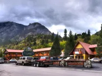 Box Canyon Lodge and Hot Springs