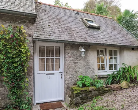 Gwenn Tiny House Hotels in Paimpol