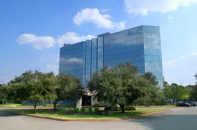 Hilton Houston Westchase Hotels in der Nähe von AGA Photo Studio
