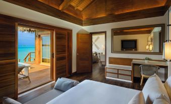 Adults Only, Royalton Chic Antigua