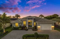 Modern Luxury Home • 5 Minutes to Beach • Heated Pool & Spa