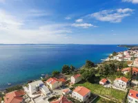 Villa in Kozino Near Adriatic Sea - วิลล่า