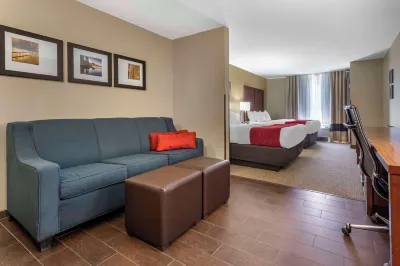 Comfort Suites Bridgeport - Clarksburg Hotels in Harrison County