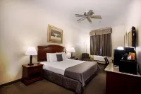 O'Brien Riverwalk Boutique Hotel - balcony