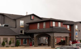 The Kanata Inns Invermere