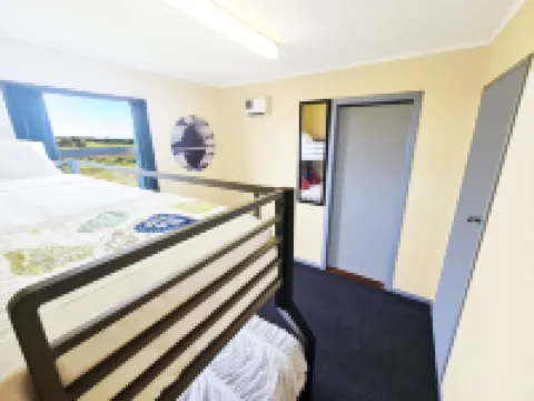 Rarakau Lodge Hotels in 