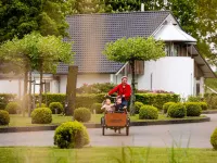 Family Villa + Sauna & Sunroom Hotels in Hellendoorn