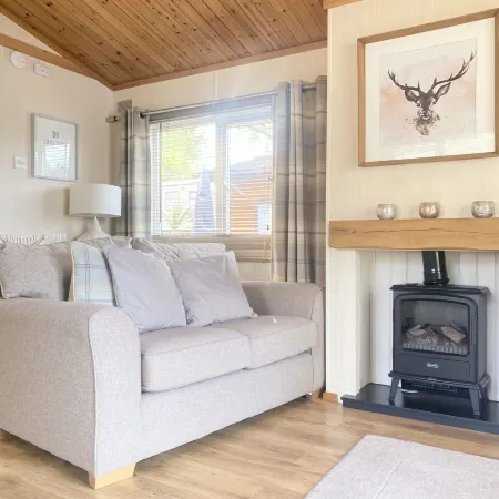 Linnhe Lochside Holidays