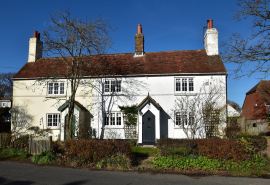 Rose Mullion Cottage