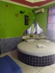 德瓦內尤斯旅館