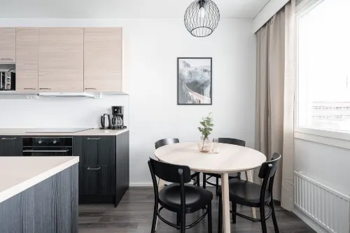 1Br Next to Railway Station & Nokia Arena - Alojamientos