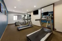 Comfort Inn East - Gym