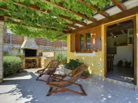 Villa in Peroj with Pool