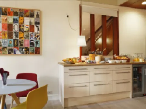 โฮเทล เดอะ เนเบอร์ส มักโนเลีย โรงแรมในอัมสเตอร์ดัม