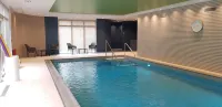Domitys - le château de la Pilule - Pools