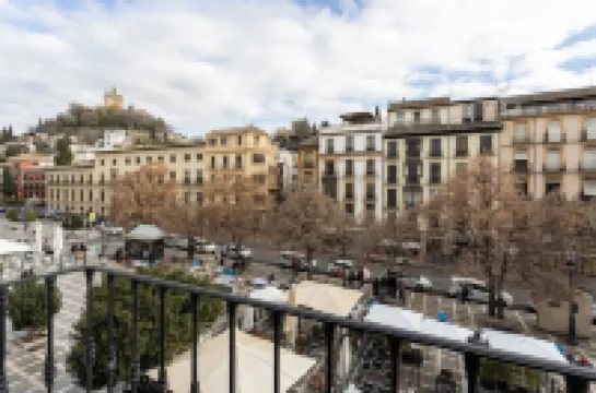 BiBo Suites Plaza Nueva