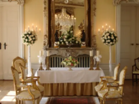Hvedholm Slotshotel Hotels in Faaborg