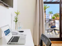 Boutique Hotel H10 White Suites - Adults Only