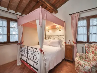 Farmhouse in Borgo Antico Hotel in zona La Rocca