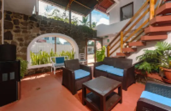 北瑟木爾青年旅舍 阿約拉港住宿飯店