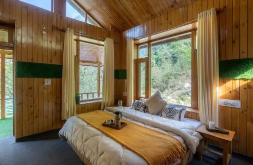 Jibhi Village Hotels in Rashala