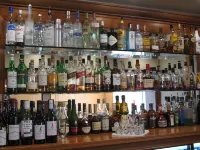 Plymouth International - bar