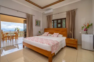 Calm Sorento Hotels in Glacis