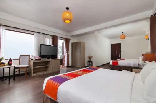 Chapa Dew Boutique Hotel