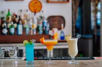 Dhow Inn Boutique Hotel - bar