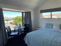 Colonial Motel Hotels in Blenheim