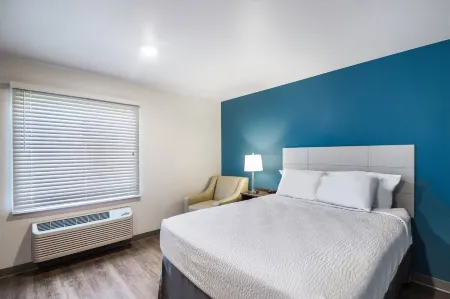 WoodSpring Suites Evansville Отели рядом с достопримечательностью «Истленд Молл»