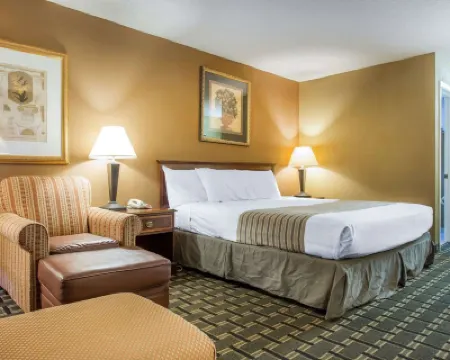 Econo Lodge Hotels in Cobb County