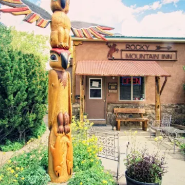 Rocky Mountain Inn