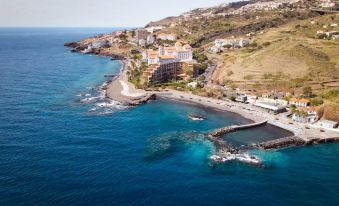 Sea View by Atlantic Holiday